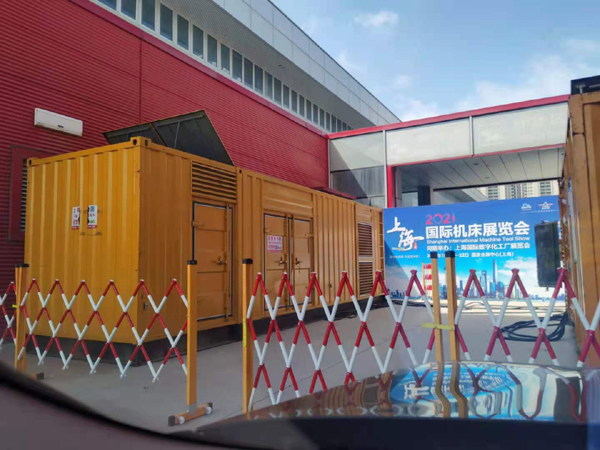 鸠江出租发电机-柴油发电机和汽油发电机哪个更好一些？