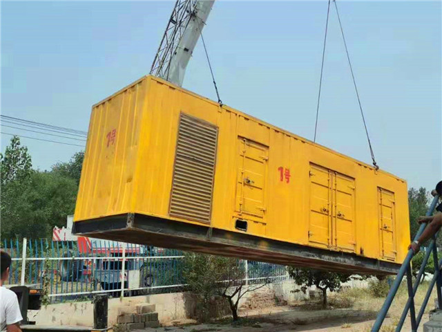 鸠江300KW柴油发电机组油耗是多少？
