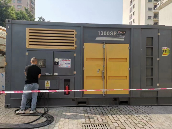 鸠江500KW发电机组冬季应该配多大的启动电瓶？